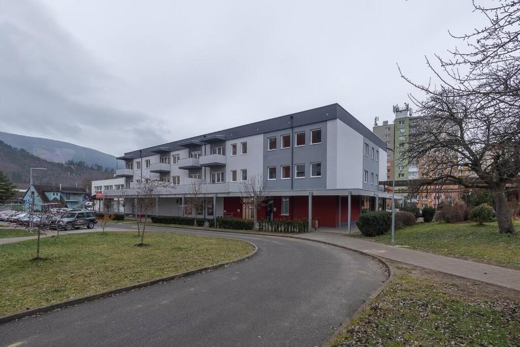 Apartman Troika Liptovský Hrádok Exteriör bild