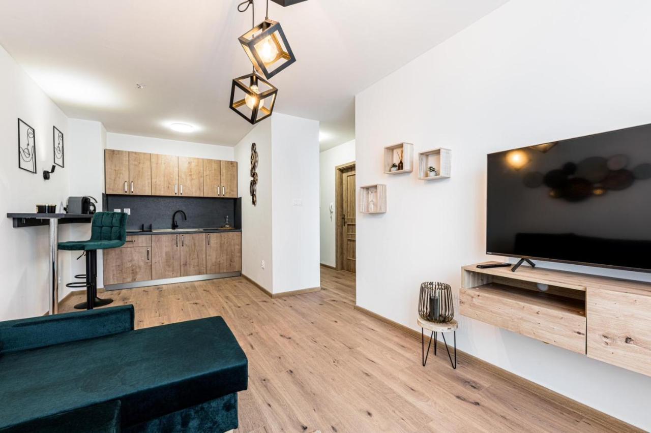 Apartman Troika Liptovský Hrádok Exteriör bild